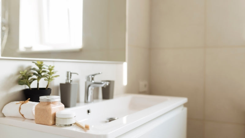 洗面化粧台・洗面台の標準的な高さは？調整方法や自分に合う選び方まで解説